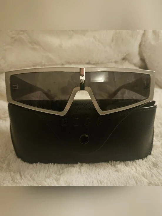 DIFF Shield Sunglasses in Silver & Black
