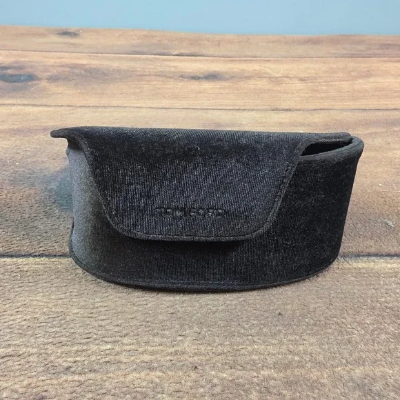 Tom Ford Sunglasses Case Mens Womens OS Black Good Velvet Magnetic Closure