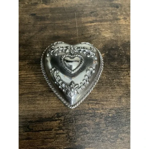 Brighton Trinket Box Heart Shape Silver Hinged Lid. Size 3.5