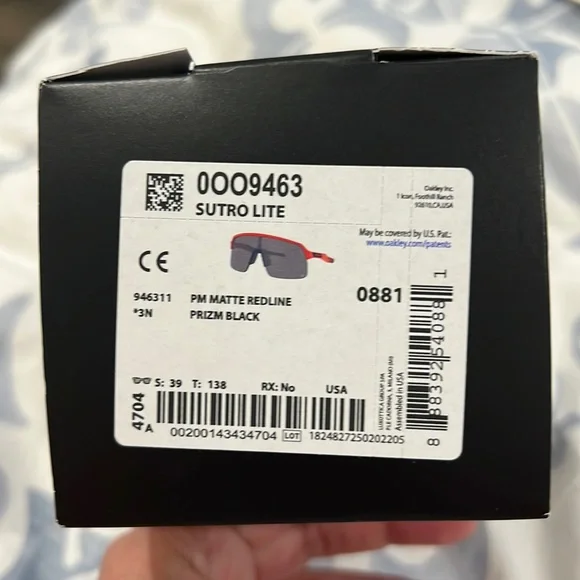 NIB Patrick Mahomes Oakley Sutro Lite sunglasses- PM Matte Redline/ Prizim Black