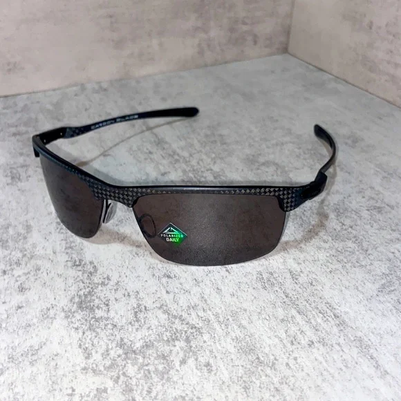 COPY - Oakley Carbon Blade