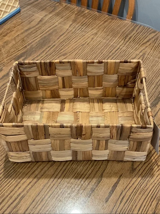 NWT storage basket