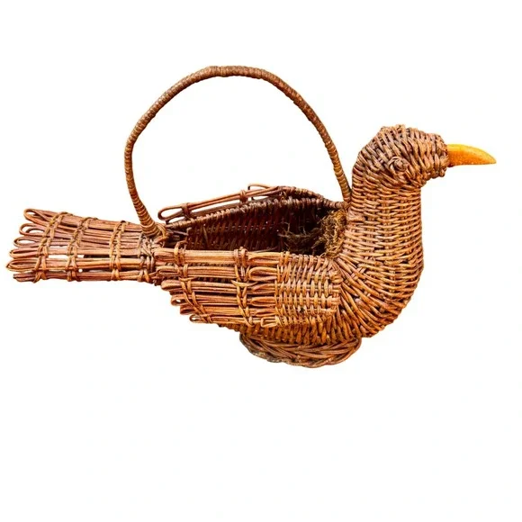 Wicker Bird Basket Figurine Farmhouse Decor Handmade Woven Rustic Country‎ Fall