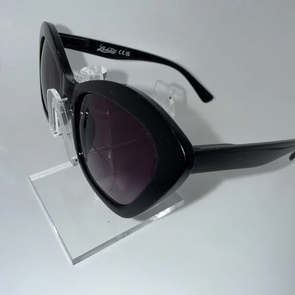 LA DEESSE Luxury Genuine Sunglass Readers +2.00 Exclusive Black Oversized CatEye