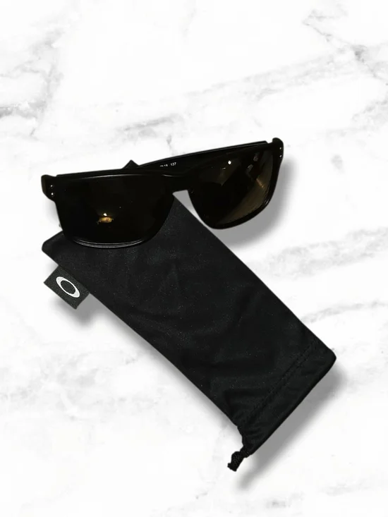 Oakley Holbrook Polarized Sunglasses Black OO9102 57-18