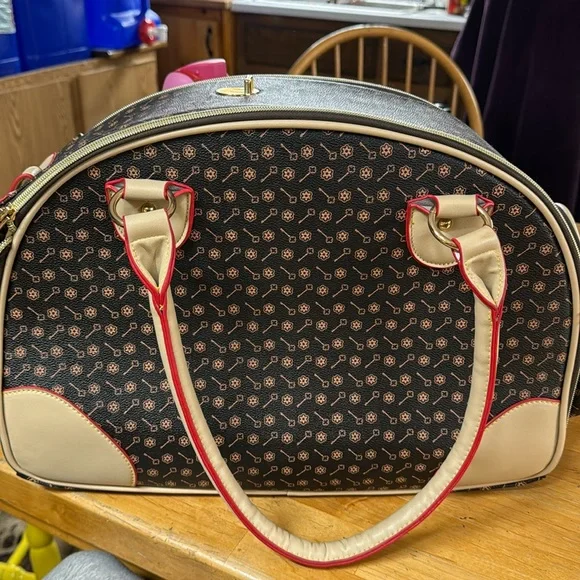 BETOP HOUSE Fashion Dog Carrier