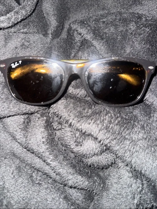 Ray-Ban Black Frame with Dark Lenses Men's Sunglasses