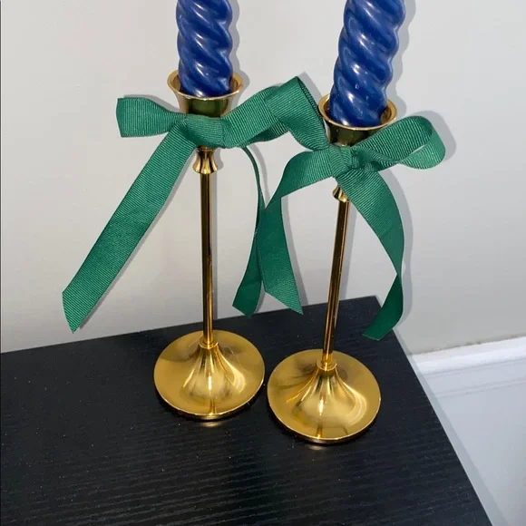 Lauren Christmas style Theme Blue Spiral Candles Gold Holders candlesticks set 2