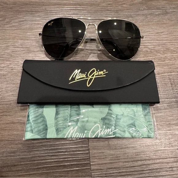 Maui Jim Mavericks Aviator Polarized Sunglasses