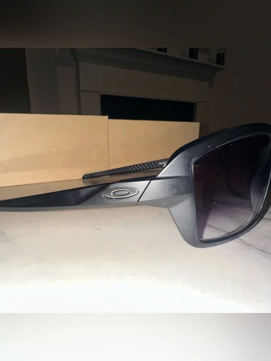 Oakley Cables sunglasses