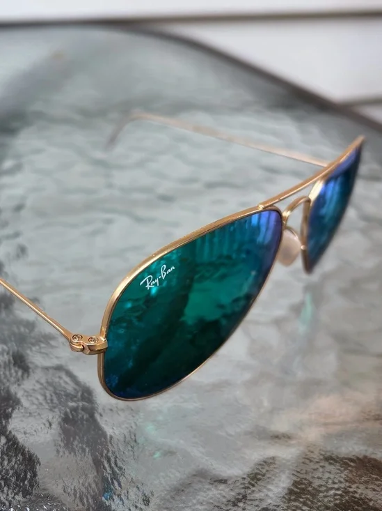 Vintage Ray-Ban RB3025 Style Gold Aviator Sun Glasses