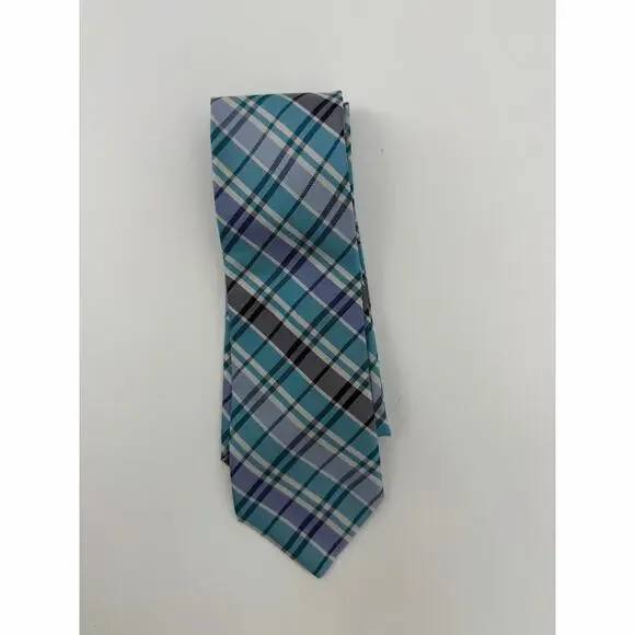 Blue and purple plaid men’s neck tie