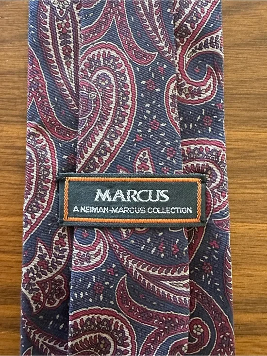 MARCS Paisley Silk Tie in Burgundy and Navy