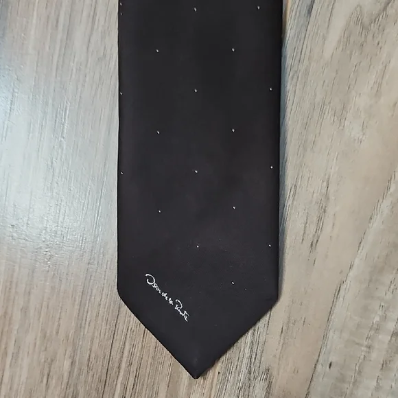 Oscar De La Renta Brown Tiny Dot Vintage Necktie