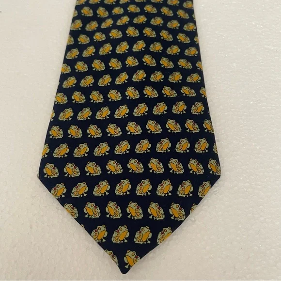 Museum Artifacts VTG Frogs Silk Classic Blue and‎ Yellow Tie