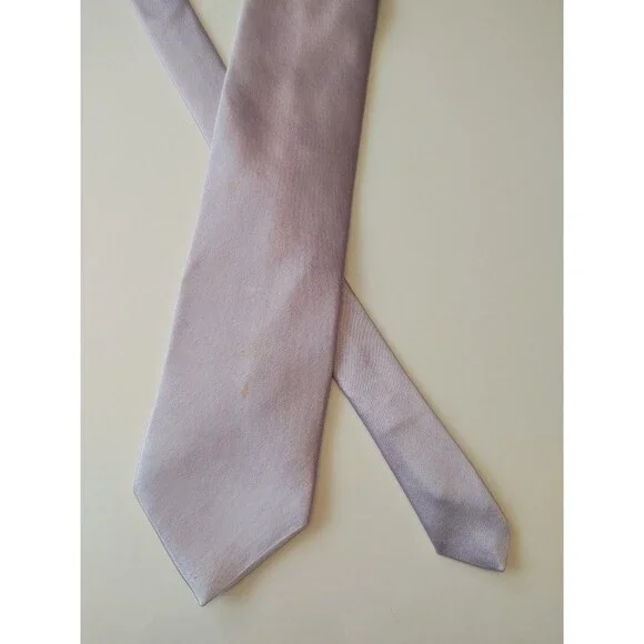 City Of London Men's Lavender Silk Satin Tie 3 3/4