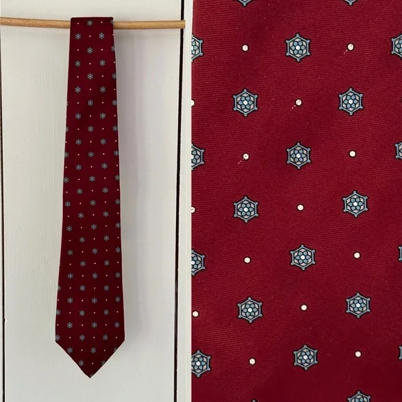 Christian Dior Silk Tie Burgundy Red Snowflake Star Print White Dot