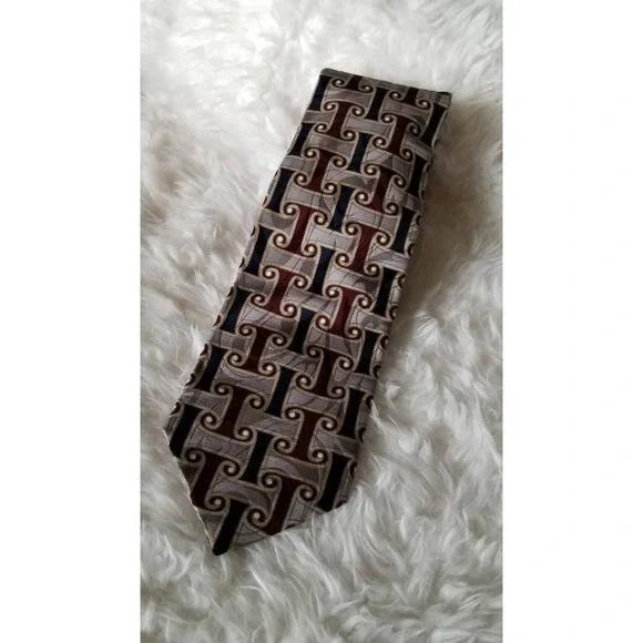 Vtg 90s Geoffrey Beene silk necktie geometric classic business tie 64 length