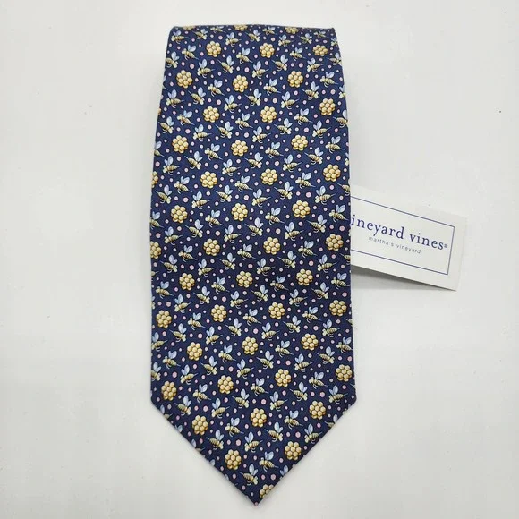 Vineyard Vines Custom Collection Silk Tie Honey Bee Honeycomb Navy Blue Mens