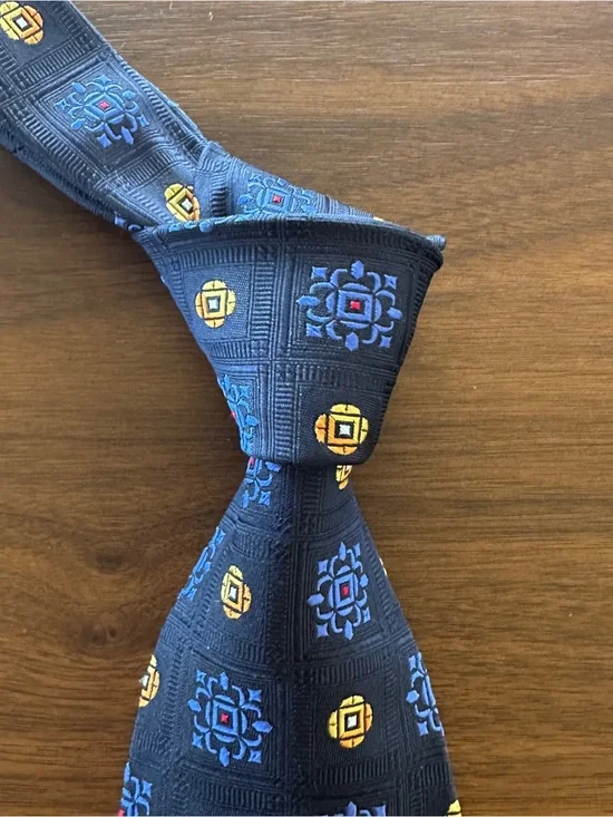 Holland & Sherry Classic Navy Silk Tie with Blue and Yellow Medallion Pattern