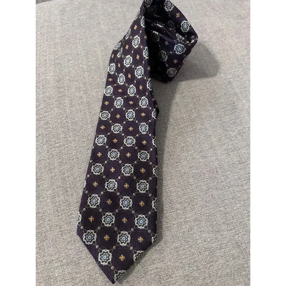 JOS. A. Bank Signature Collection Silk Necktie Floral Geometric Purple