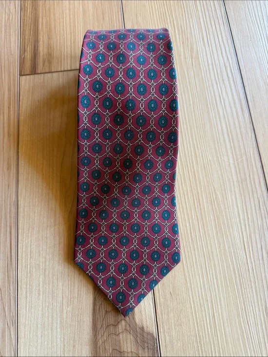 Tommy Hilfiger Burgundy Geometric Medallion Silk Tie