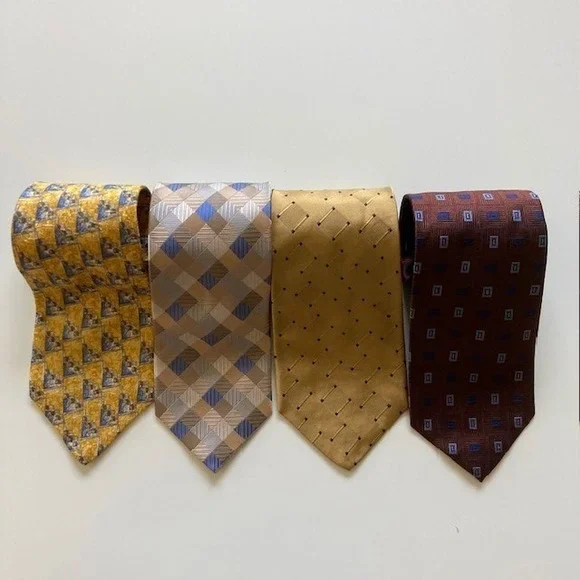 Silk ties Lot of 4