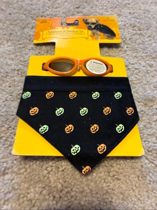 Pet Sunglasses & Bandana Set The bandanna is full of Halloween pumpkins. NWT.
