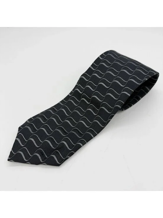 Giorgio Armani Wave Pattern Silk Tie Black Gray Italy Designer Luxury Necktie