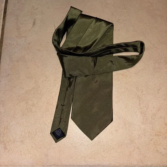 Vintage Brooks Brothers Makers Olive Green Woven Silk Tie England Silk