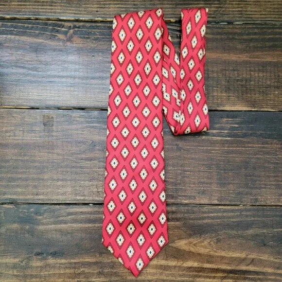 Jos A Bank Made in Italy Men's Neck Tie Silk - Red‎