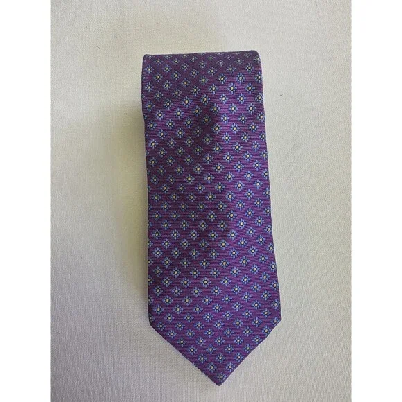 Brooks Brothers Silk Tie Purple With Flowers Handwoven in England Made In USA