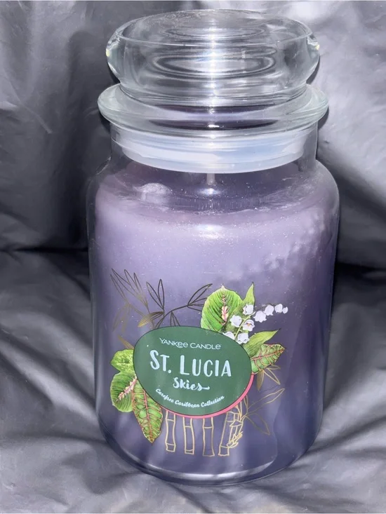 Yankee Candle Lavender St. Lucia Skies 22 oz Decorative Jar Candle