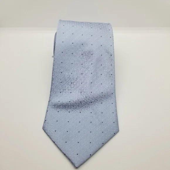 Kenneth Cole light blue silk tie with blue and tan dots