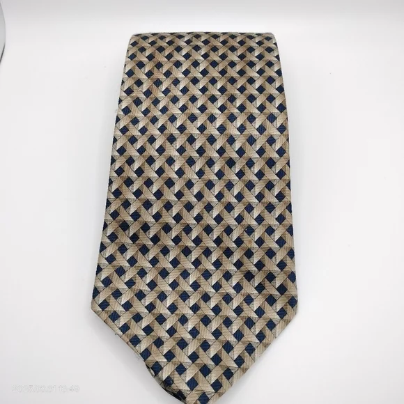 Luigi Valentino Men's Necktie Geometric Weave Patterned Tie Classic Luxury