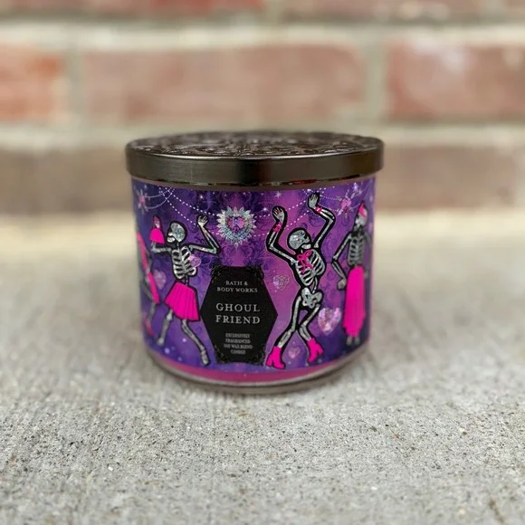 Bath & Body Works Ghoul Friend 3-Wick Candle Halloween Skeletons 14.5oz Purple