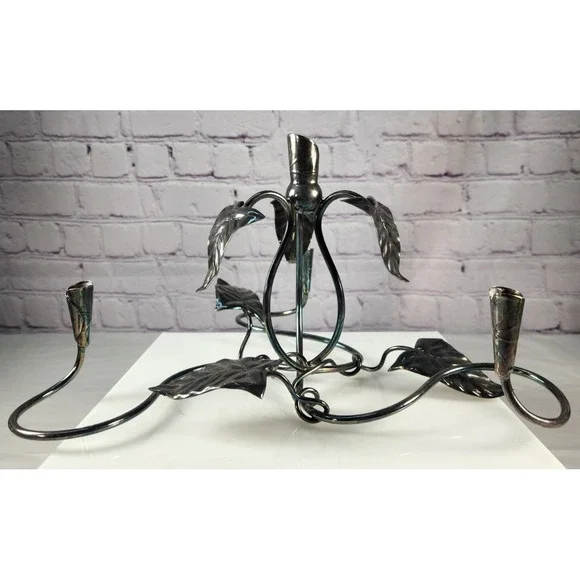 Vtg Candelabra / Centerpiece Silver Unique Decor Ivy Design Sm Diameter Candle