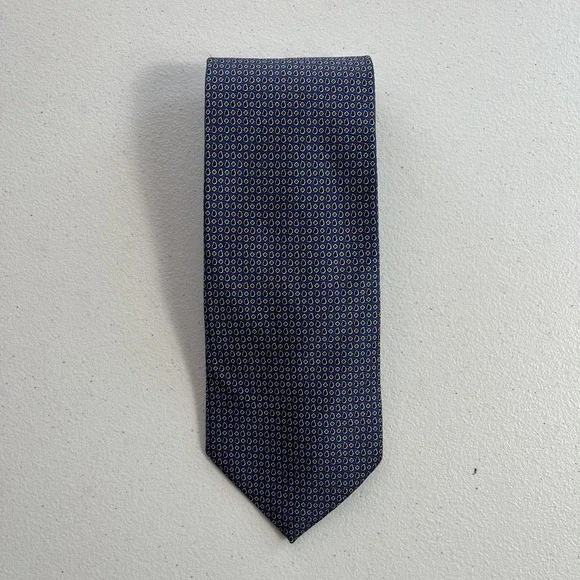 Brooks Brothers Makers Silk Necktie Hand Finished in USA Geometric Pattern Blue