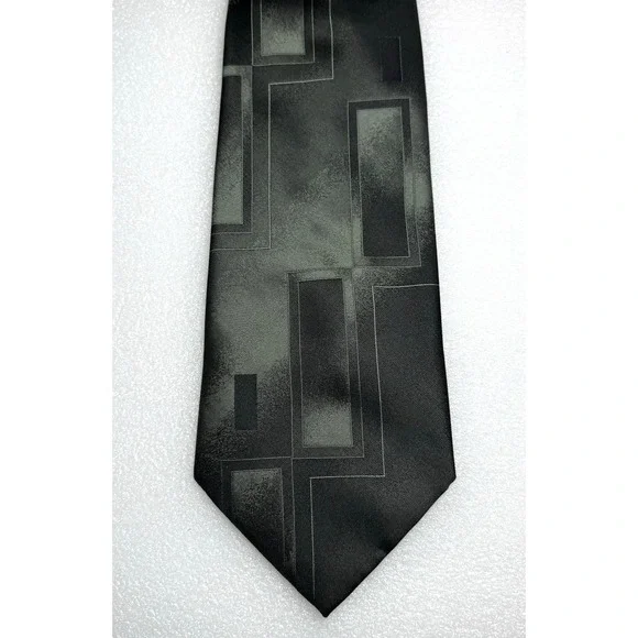 Vintage J. Ferrar 100% Silk Men's Tie - MCM Geometric Pattern - 4