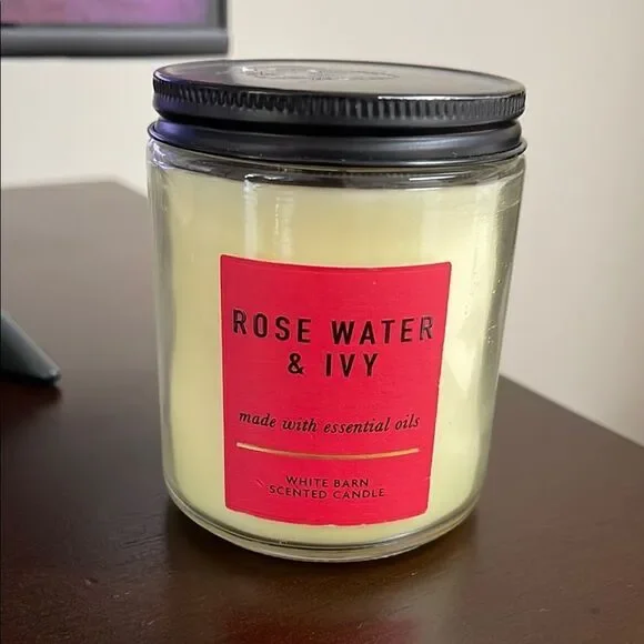 Rose Water & Ivy Candle Bath & Body Works