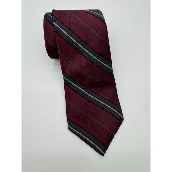 DKNY Mens Tie Red Gray Striped Silk Necktie Classic‎ Diagonal Stripe Designer