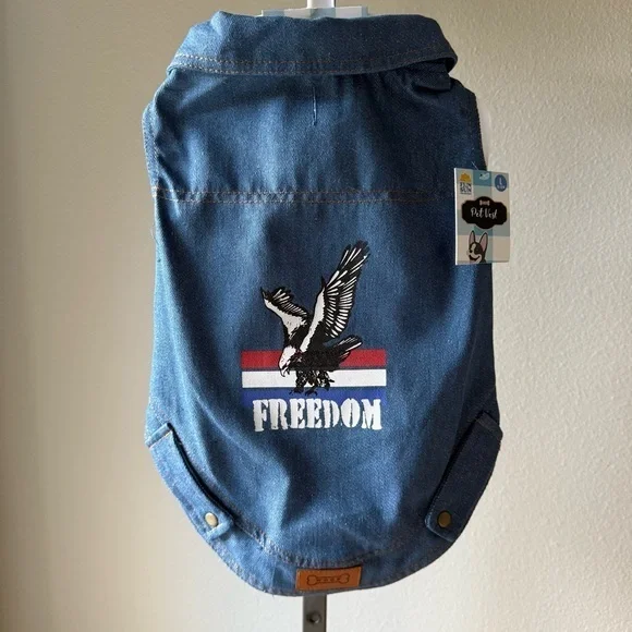 NWT Woof Denim Freedom pet vest size large