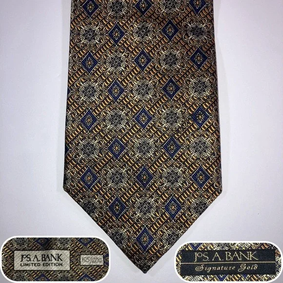 Jos A Bank Signature Gold Silk Tie Gold Blue Medallion Handmade in USA Ltd‎ Ed