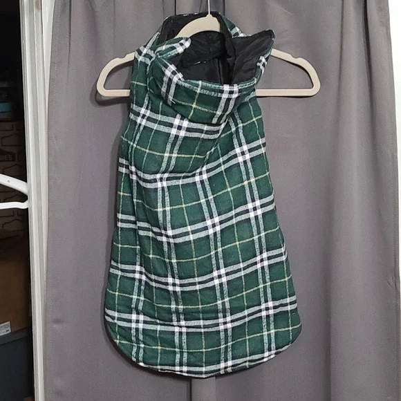 Large DOG Coat‎ Flannel Quilted Hook&Loop Green/White/Tan Plaid 27x21