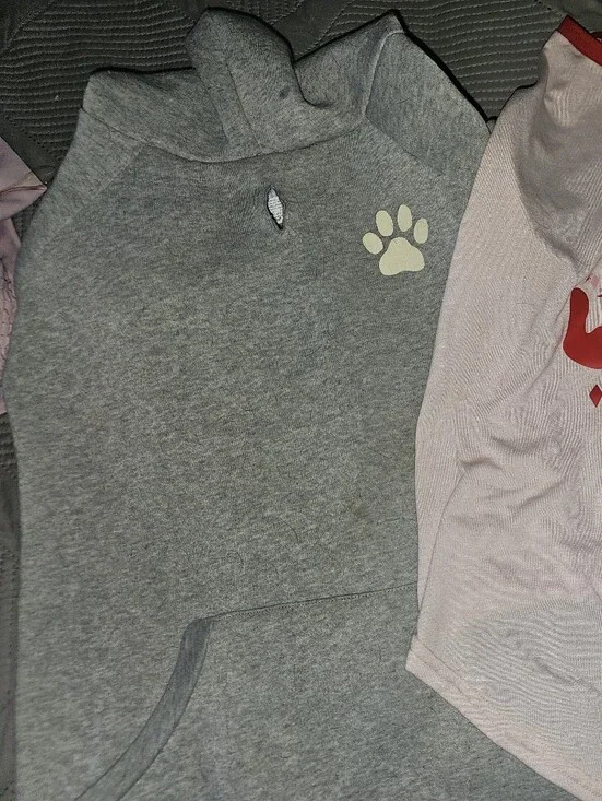 Basic Heather Gray Sweatshirt - Soft Crewneck