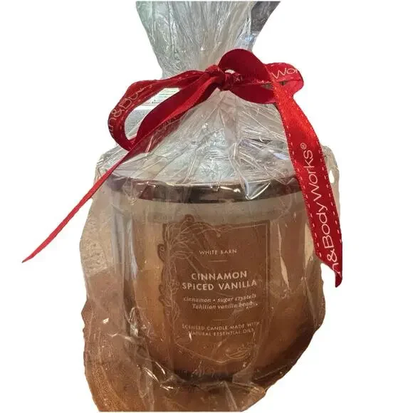 New Bath & Body Works White Barn Cinnamon Spiced Vanilla 3 Wick Candle 14.5 oz