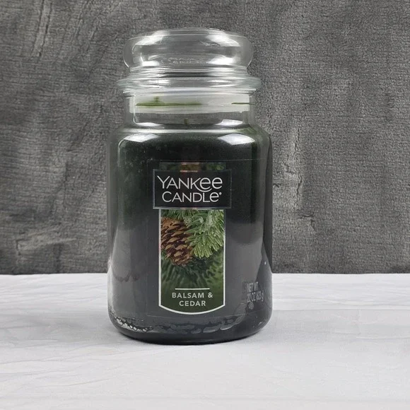 Yankee Candle Balsam & Cedar 22oz Jar New Unburnt