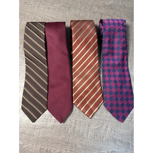 Lot of 4 Vintage Men's Ties Wembley Angelo Rossi Tie Rack‎ Italy Y2K