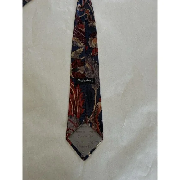 Christian Dior 100%‎ Silk Tie Made In USA Blue Multicolor Design Mens Necktie