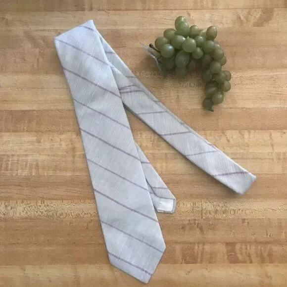 1157 ETIENNE AIGNER Vtg Gray Stripped NECKTIE 55 in X 3 in